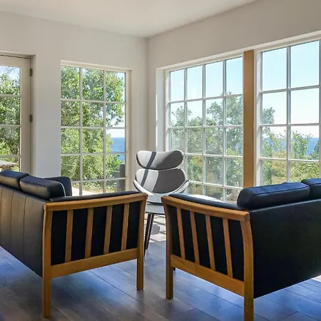 Awesome In With 2 Bedrooms And Wifi 2